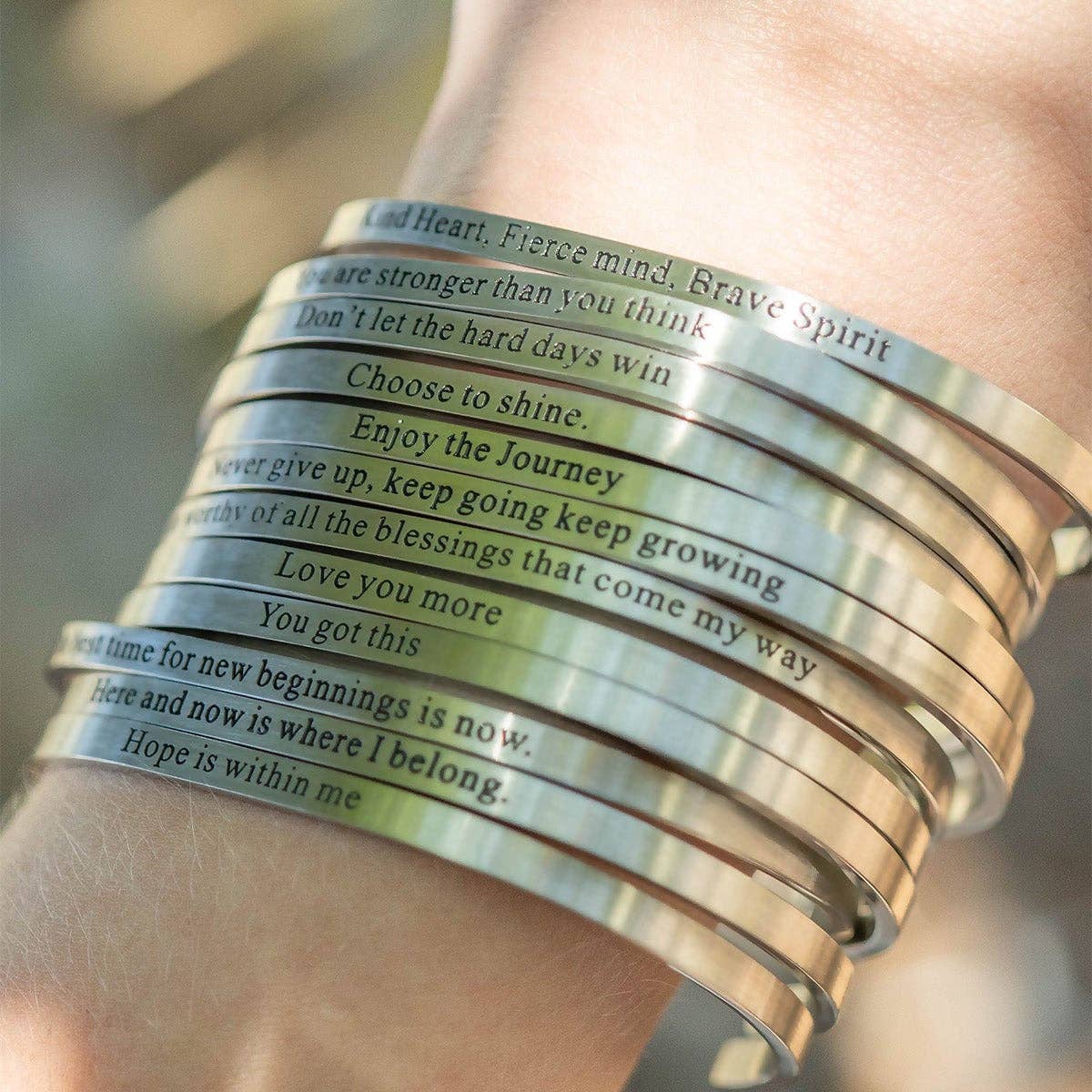 Don't Let Hard Days Win Engraved Bracelet 18K PVD