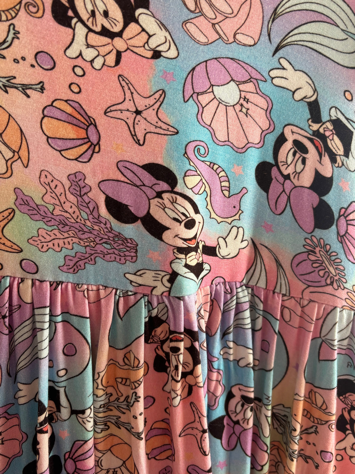 Minnie Mouse Under The Sea Pajamas: 9-10 years old