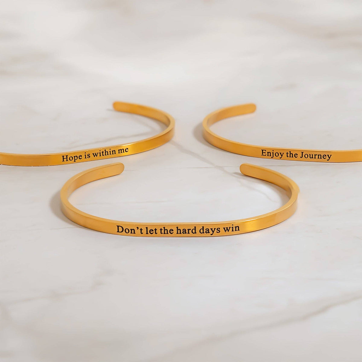 Don't Let Hard Days Win Engraved Bracelet 18K PVD