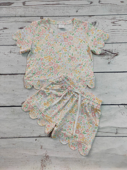 Wildflower Scallop Active Shorts Set